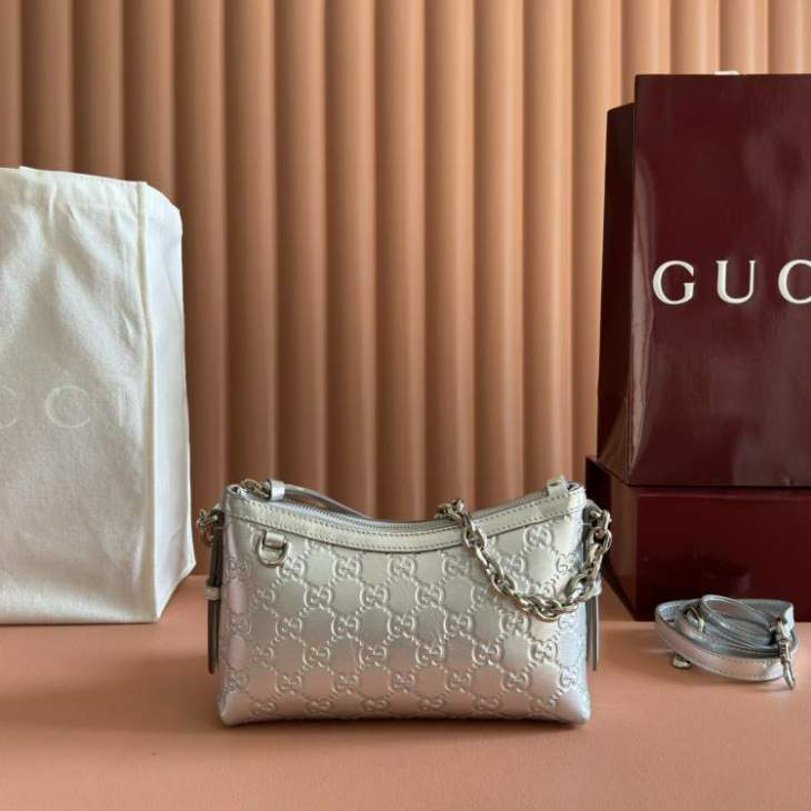 Picture of Gucci Handbags _SKUfw224915346fw